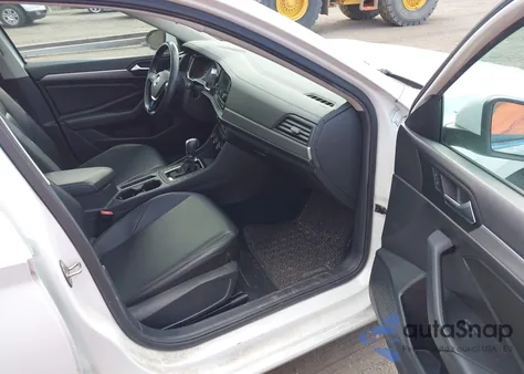 2019 Volkswagen Jetta 1.4T R-Line/1.4T S/1.4T Se from USA, damaged, VIN 3VWC57BU9KM033017